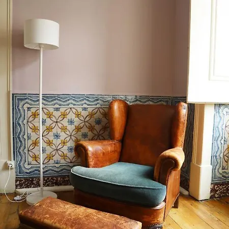 Charming 1810s In Chiado Neighborhood *